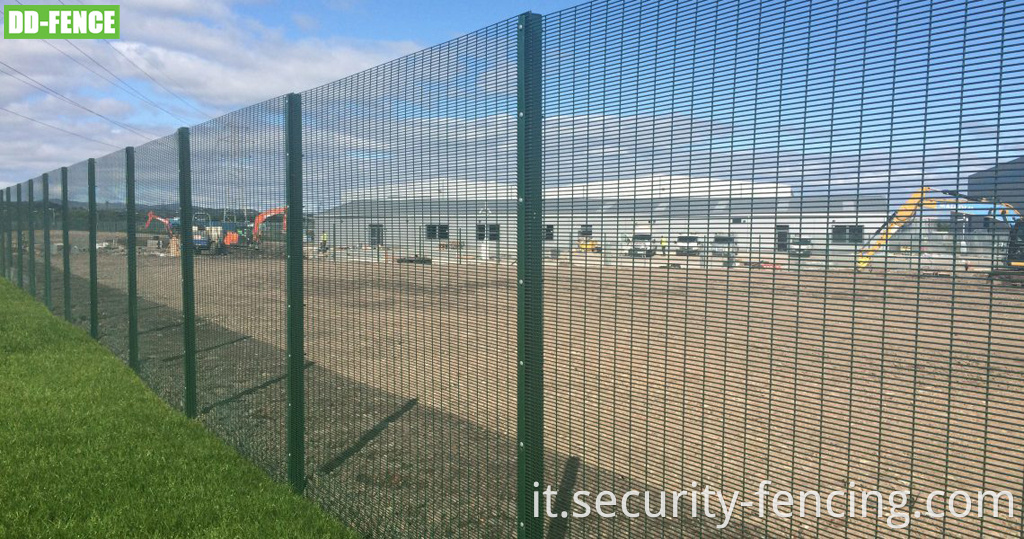 anti climb fence 97.1